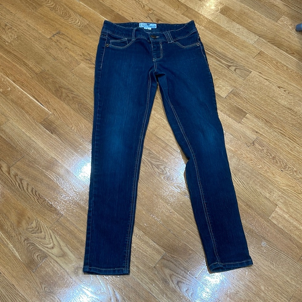 Gorgeous dark each stretchy skinny jeans